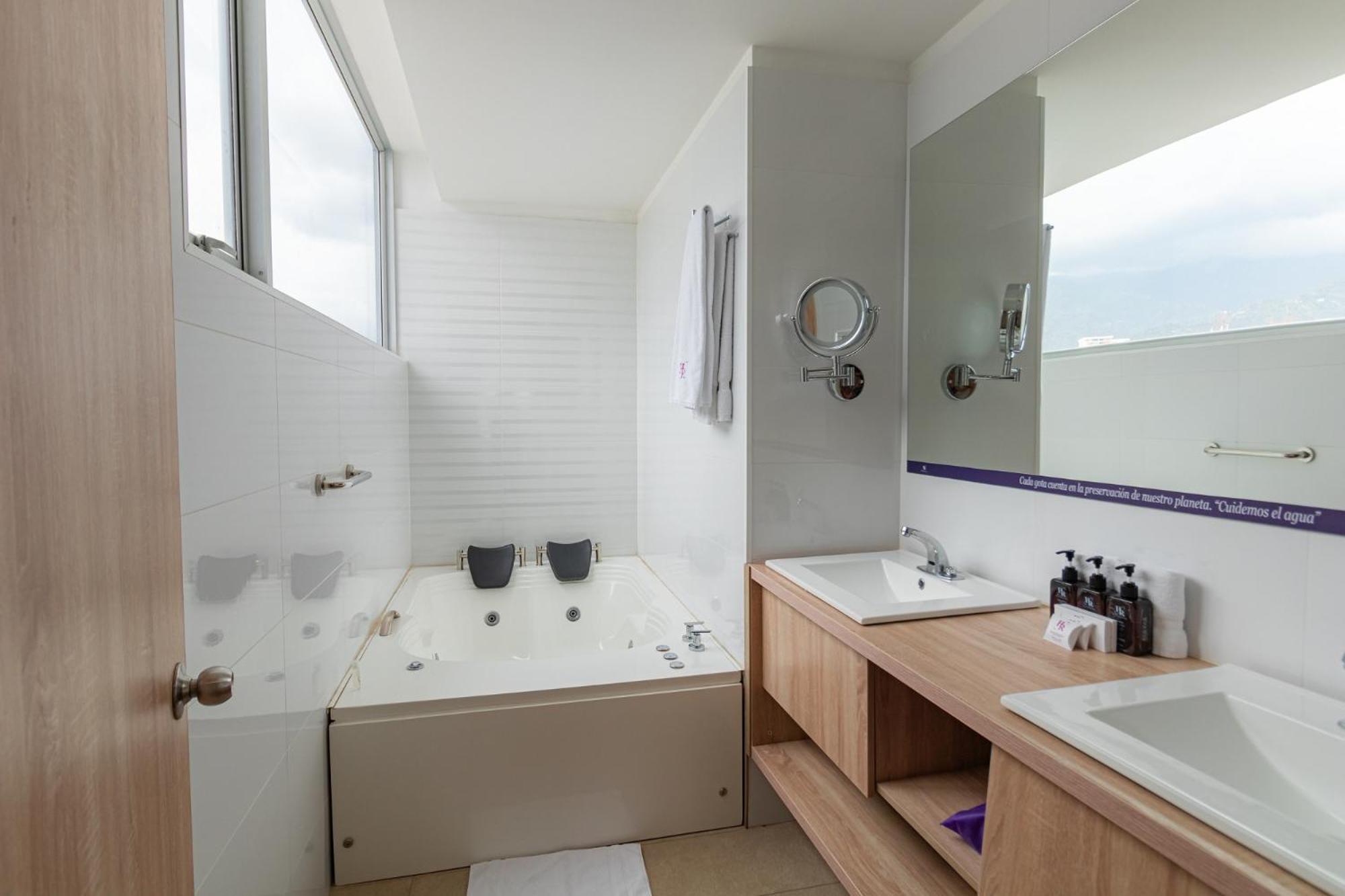 Hotel Roseliere Bucaramanga